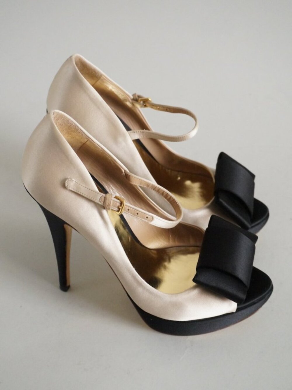 Miu Miu Satin Bow Platform Mary Jane Peep Toe Heels Champagne Black